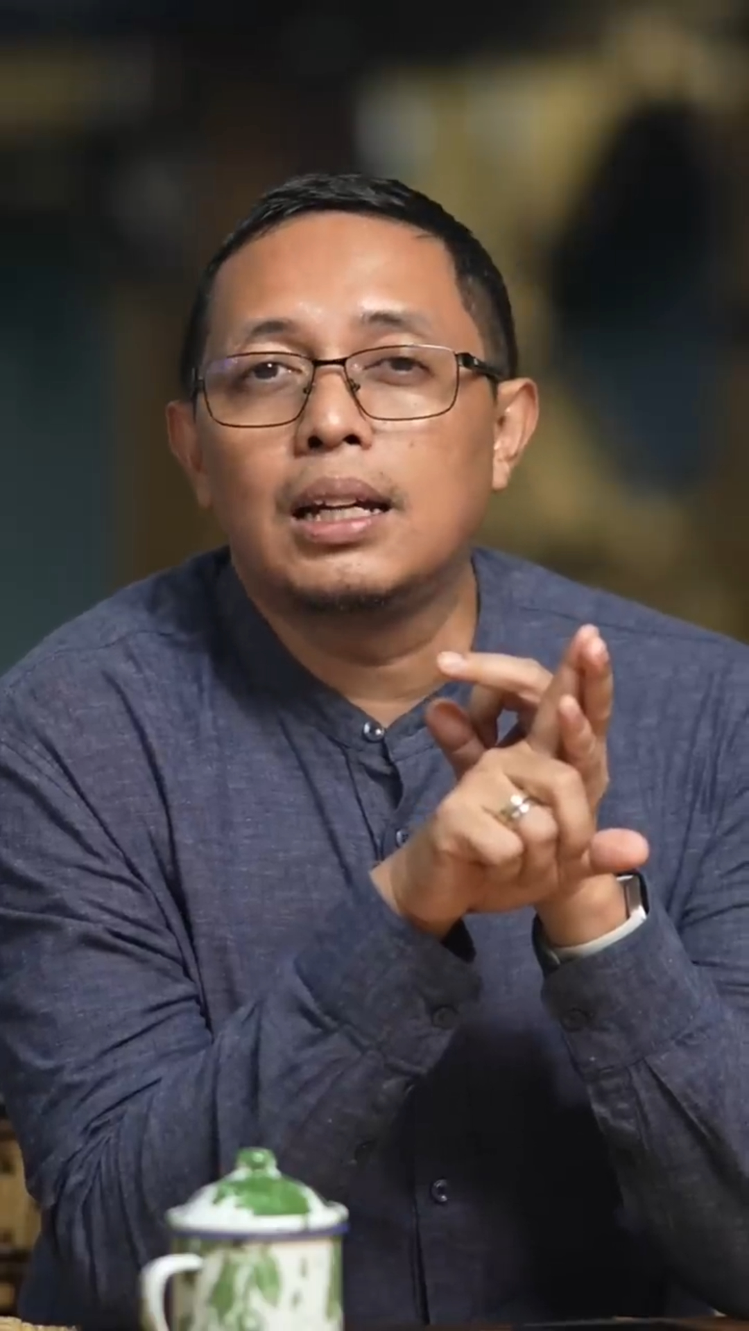 Hasan Nasbi Kritik Provokasi di Momen Silaturahmi: Tak Paham Esensi Demokrasi