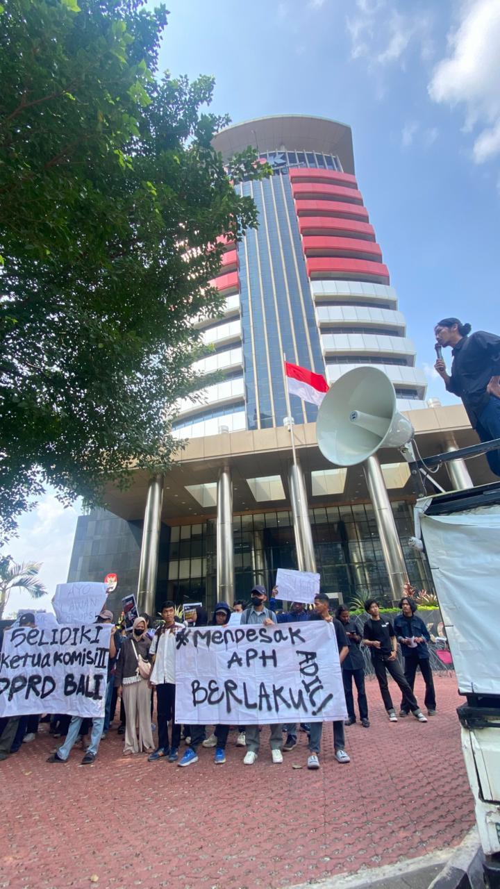 Gelar Aksi Unjuk Rasa, Aliansi Mahasiswa Anti Korupsi Bali Minta APH Usut Dugaan Penyimpangan Dana Reses DPRD Bali